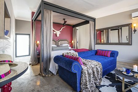 Etosha-King-Nehale-Family-Room