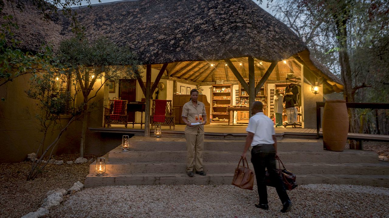 Onguma-Etosha-Aoba-Lodge-Arrival