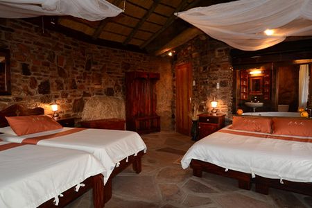 Canyon-Lodge-Gondwana-Room-Family